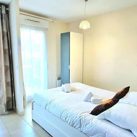 Bel A Riva Bella - Parking Prive